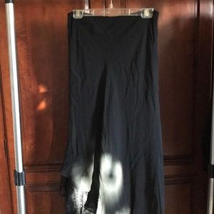 Carmen Marc Valvo skirt!